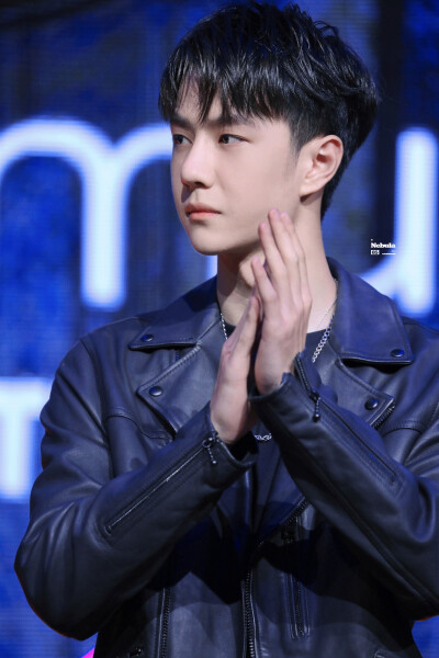 2021-10-18 植村秀品牌活动王一博