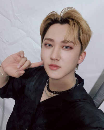 CHANGBIN 徐彰彬