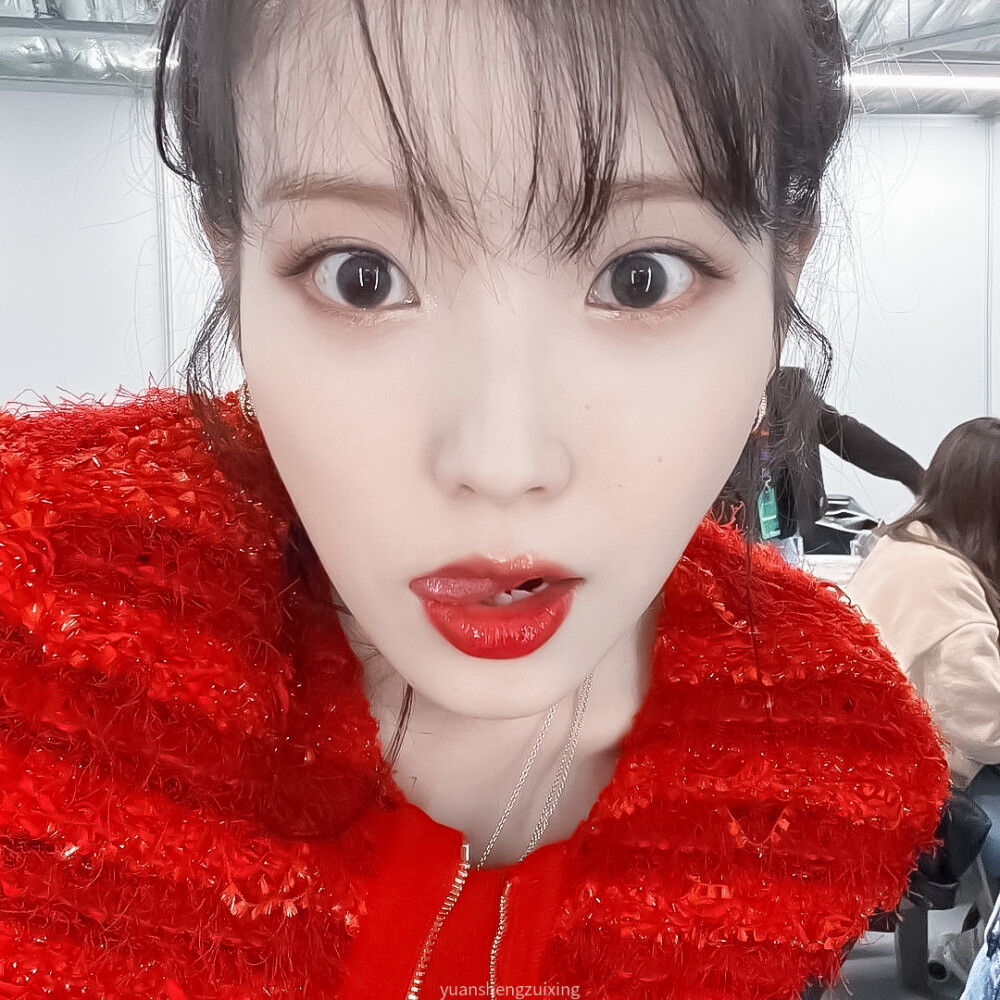 
˙Ⱉ˙ฅᴛʜɪsᴡᴇᴇᴋ. IU
「李知恩」// 陪你看海的人比还温柔