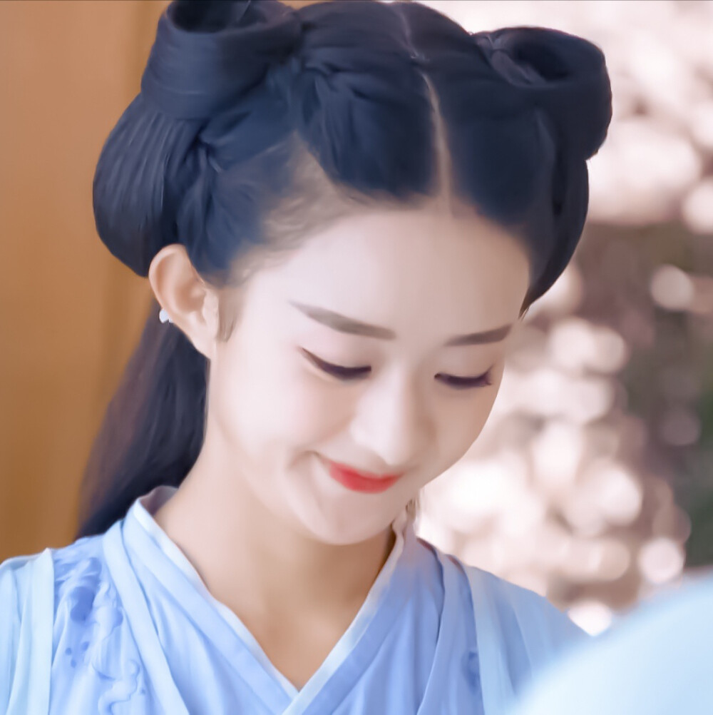 赵丽颖 | 花千骨
cr:择一颗星