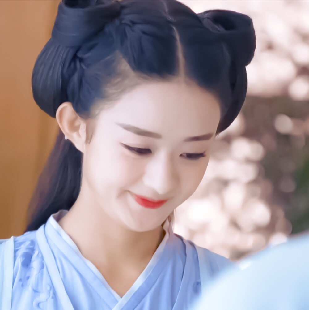 赵丽颖 | 花千骨
cr:择一颗星