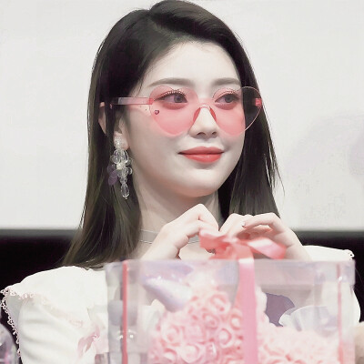 沈小婷‖念念不忘必有回响是电影的桥段.‖原st_luciddream