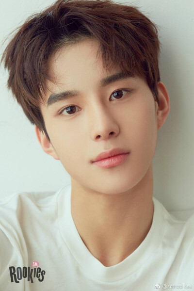 NCT 金廷祐 JUNGWOO