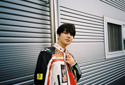 NCT 金廷祐 JUNGWOO