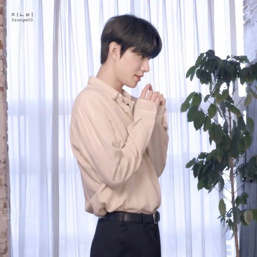 NCT 金廷祐 JUNGWOO