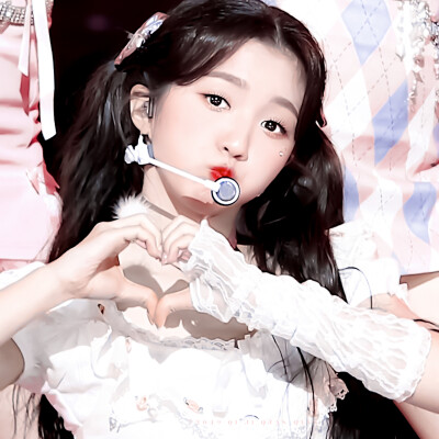 ✿ 甜妹就要双马尾 ̊ଳ ̊
