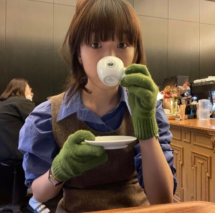 女头