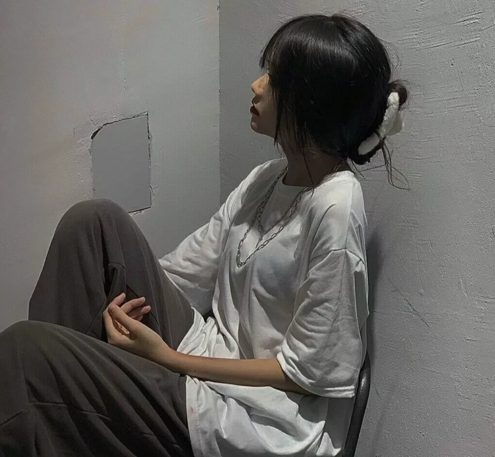 鲨鱼夹女头