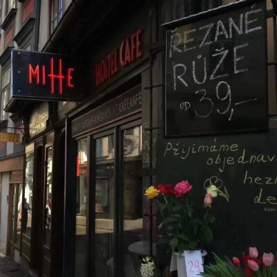 今日份神仙聊天背景图
