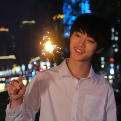 时代少年团 头像