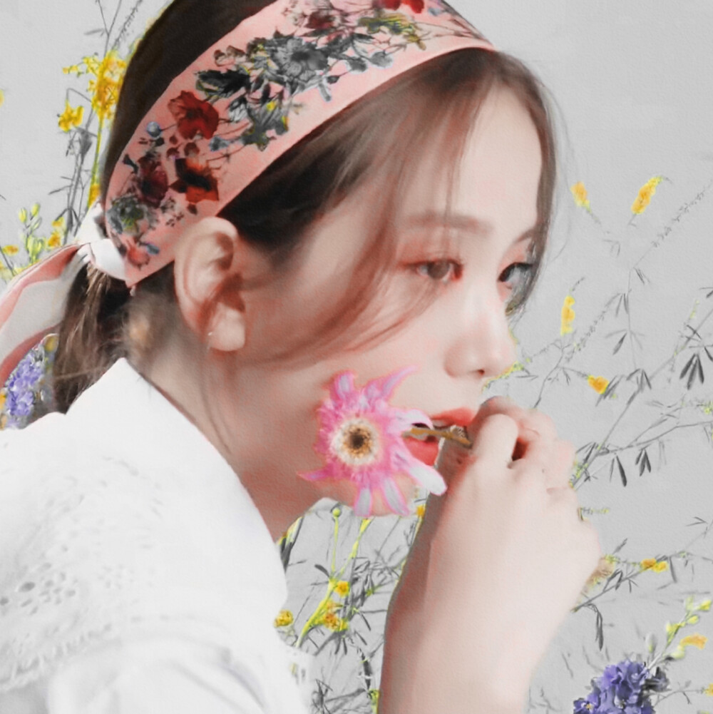 JISOO金智秀
原截©松岛美子