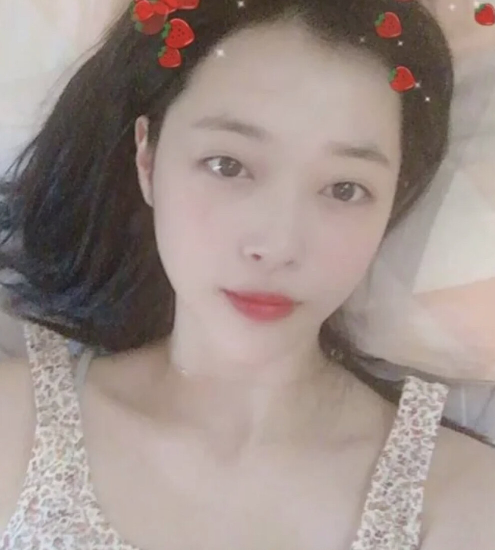 Sulli
