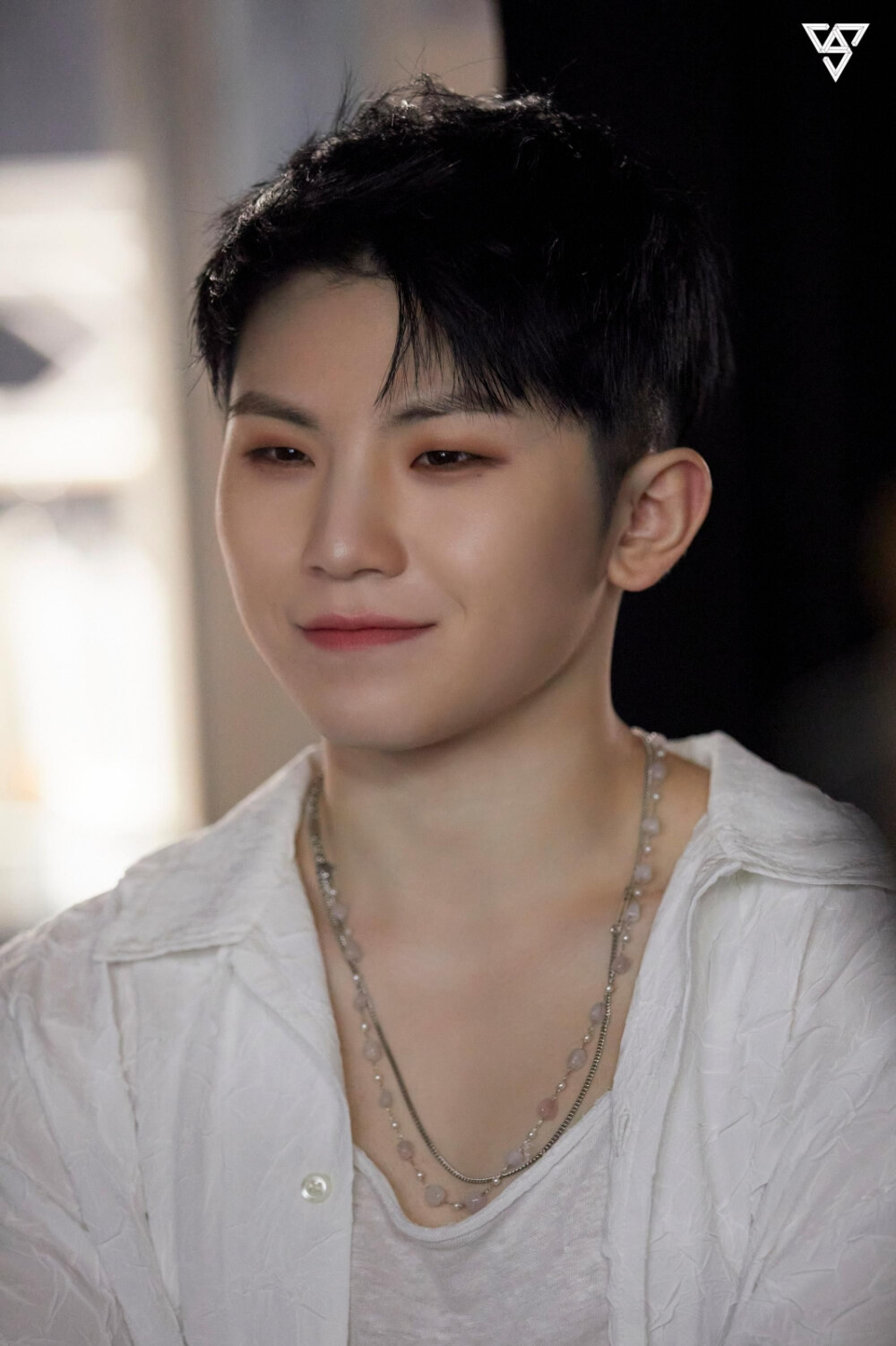 李知勋（WOOZI）