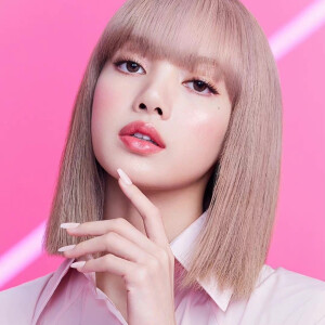 BLACKPINK LISA