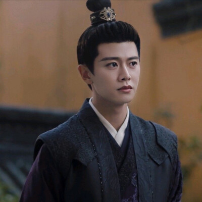 任嘉伦•周生辰