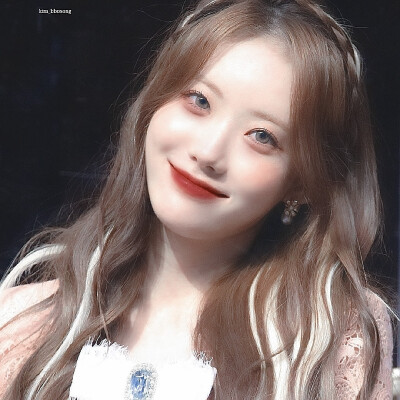 欧尼新年快乐'luda