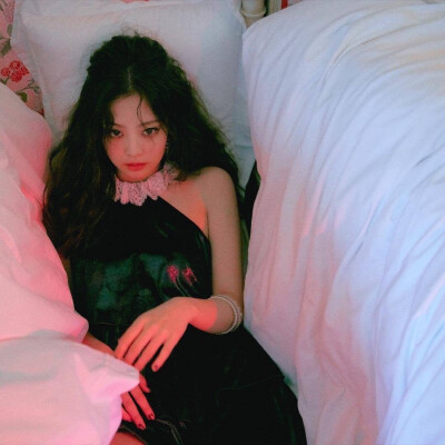 Jennie solo