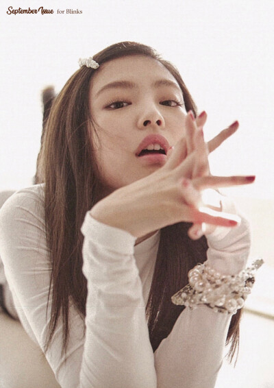 Jennie solo