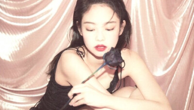 Jennie solo