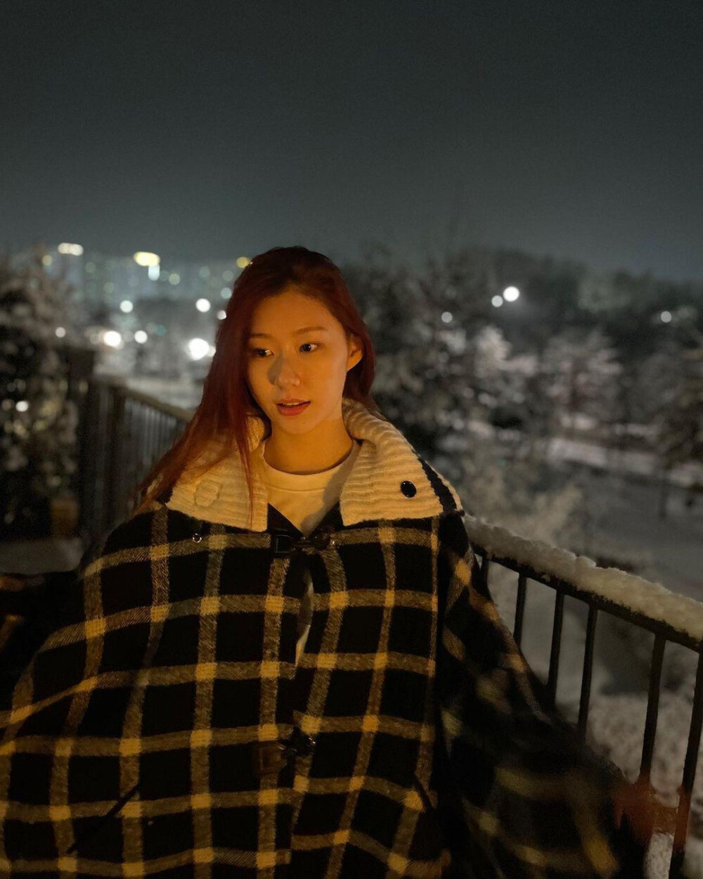 CHAERYEONG 李彩领