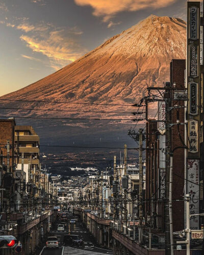 日本 静岡県 富士山 @ebi_times