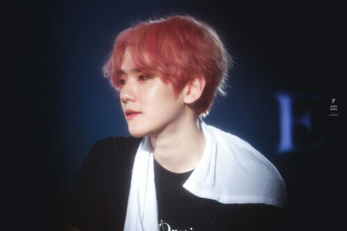 BAEK.