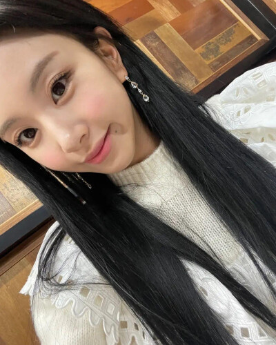 CHAEYOUNG 孙彩瑛