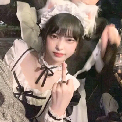 有志少女先谋生后谋爱