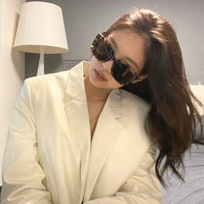 有志少女先谋生后谋爱