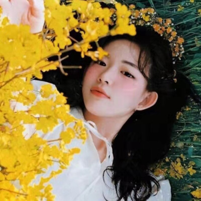 刚完婚，感谢祝福，诚邀各位改改家妻。不注