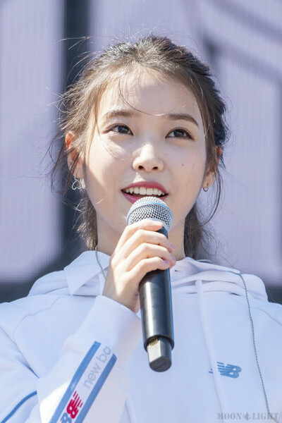 iu可二改
cr.moonlight_iu