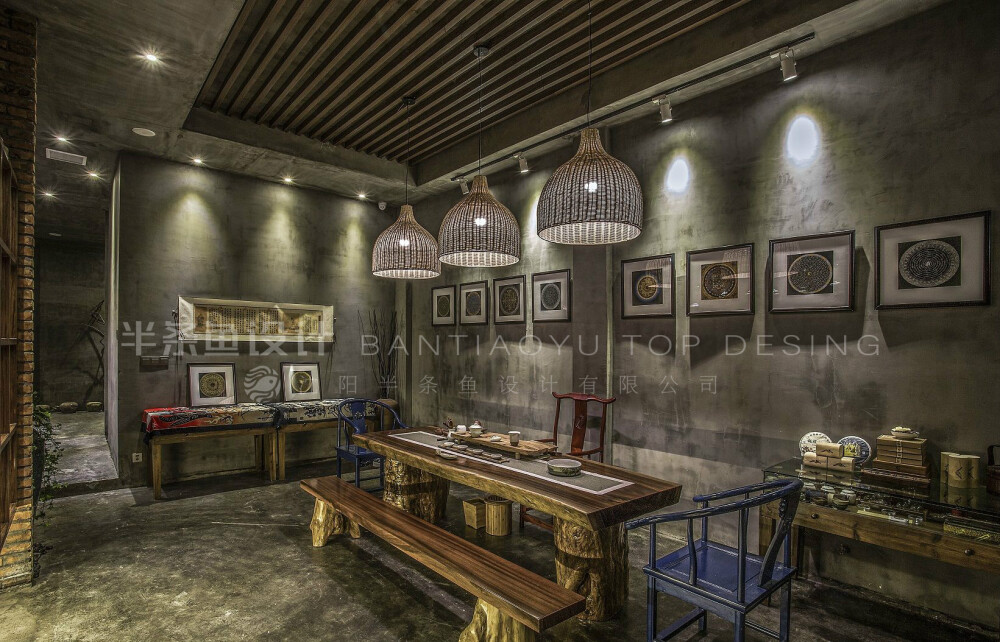 岁月不饶人
我亦未曾饶过岁月