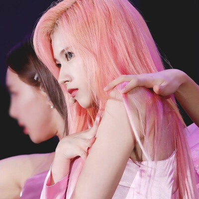 halfmoon_sana