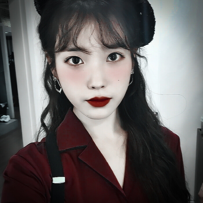 _愛在溫柔里成長 蔓延至我的靈魂_
#IU#