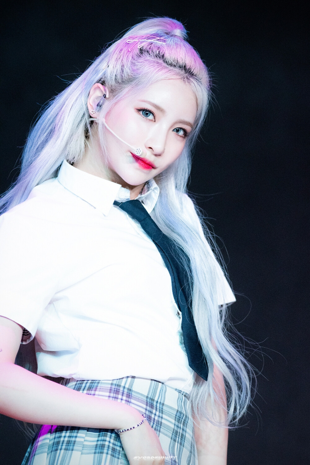 BIAN碧安
刘知媛
©logo ​​​