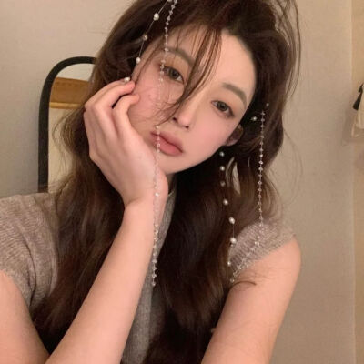 喜欢海 喜欢花 喜欢日出和日落 浪漫的年纪别活的太无趣.