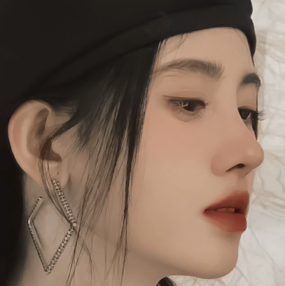 新的一年出现一下