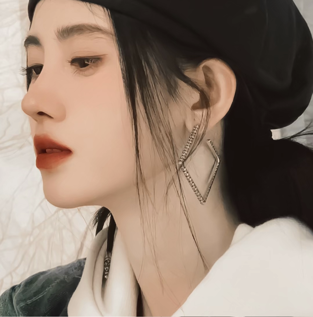 新的一年出现一下