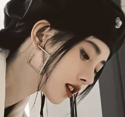 新的一年出现一下