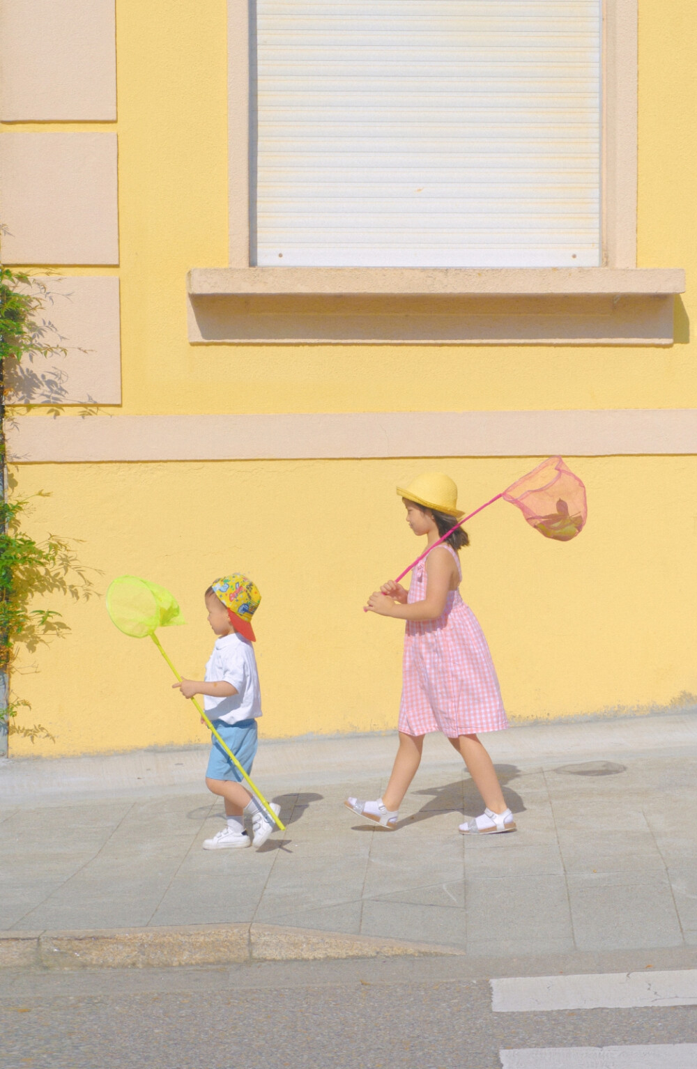 马 鲨 小 分 队～
摄影：尼脑子瓦特啦
模特：名侦探牛奶喵
