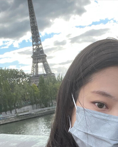 人间香奈儿Jennie