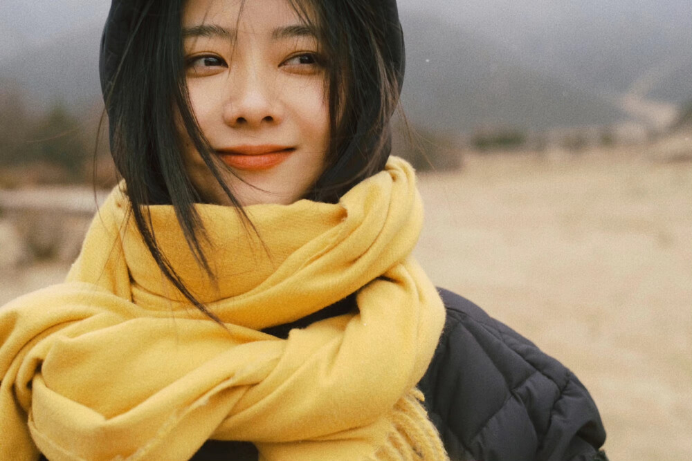 （源自网络，侵权删）谭松韵