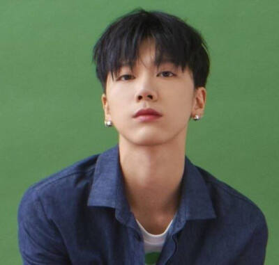 #ten 泰兰德铿锵玫瑰