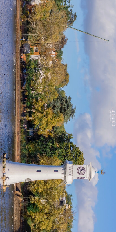 “我从没觉得孤独 说的浪漫些 我完全自由”
Roath Park, Cardiff
by.@小皮筋百货店