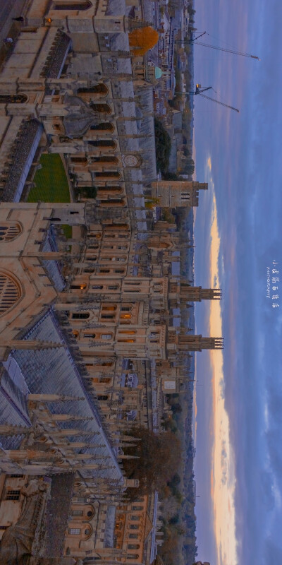 “怕什么真理无穷
进一寸有一寸的欢喜”
Oxford, England
by.@小皮筋百货店