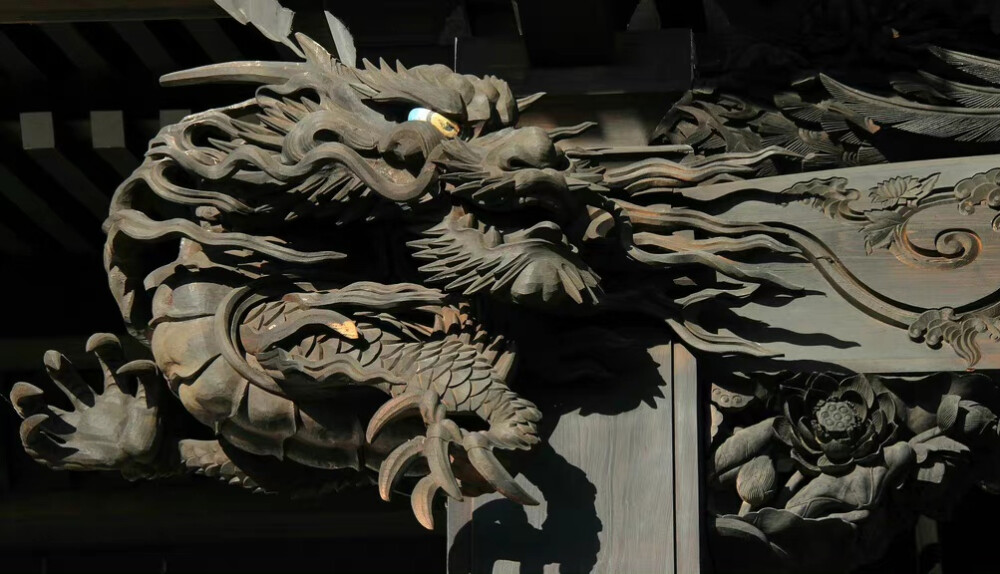 无量寿寺龙形木雕(日本)