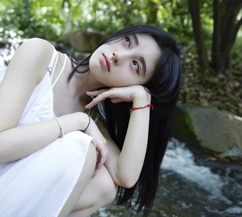 一组小鞠，周末愉快