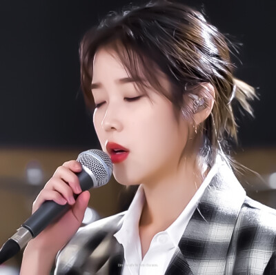 IU
©小闲星斗