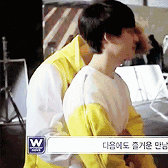 吴•粘人精•世勋