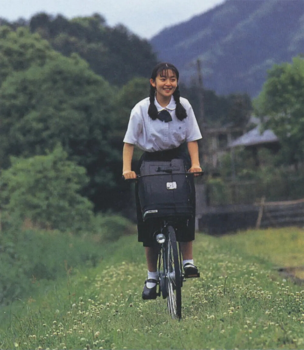 酒井美纪
《情书》
侵删